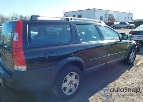 2005 Volvo Xc70 2.5T Awd z USA, uszkodzony, nr VIN YV1SZ592X51199148